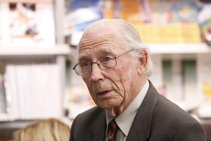 Lastekirjanik Harri Jõgisalu