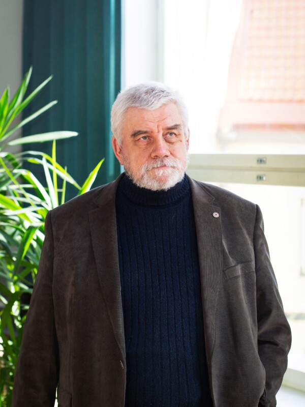 Ilmar Trull Eesti Kirjanike Liidu saalis