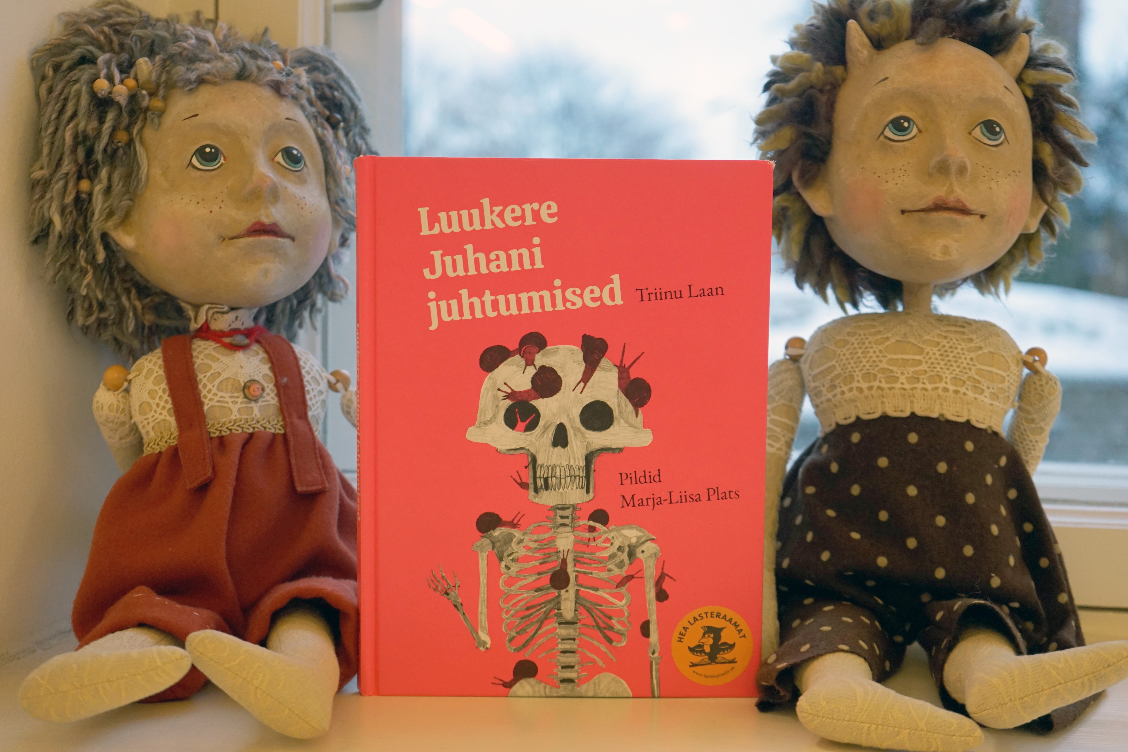 Näituse, Joostes huntidega, tööd Läti Rahvusraamatukogus