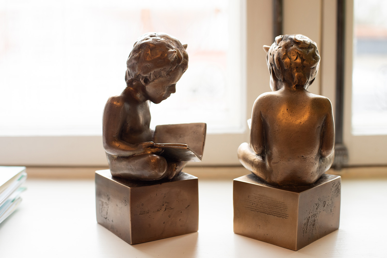 Näituse, Joostes huntidega, tööd Läti Rahvusraamatukogus